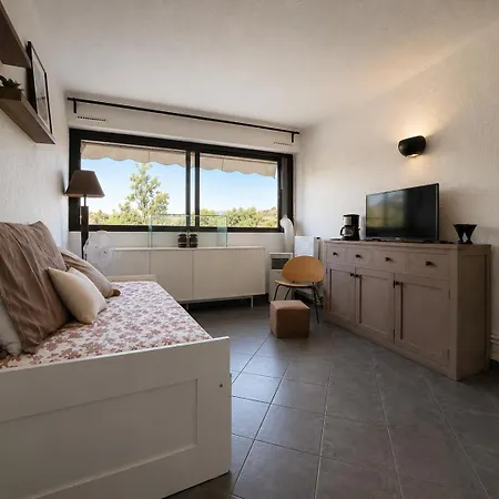 Apartment Cannes Marina Budget Mandelieu-la-Napoule